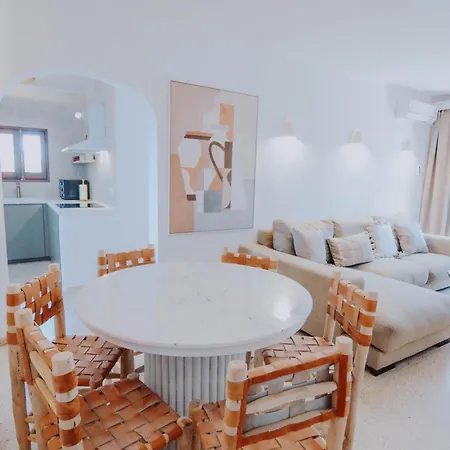 Aparthotel Secret Oasis Ibiza-only Adults 2*